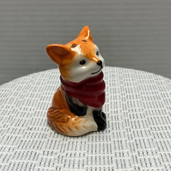 Raccoon and Fox Ceramic Shakers - Picture 6 of 7